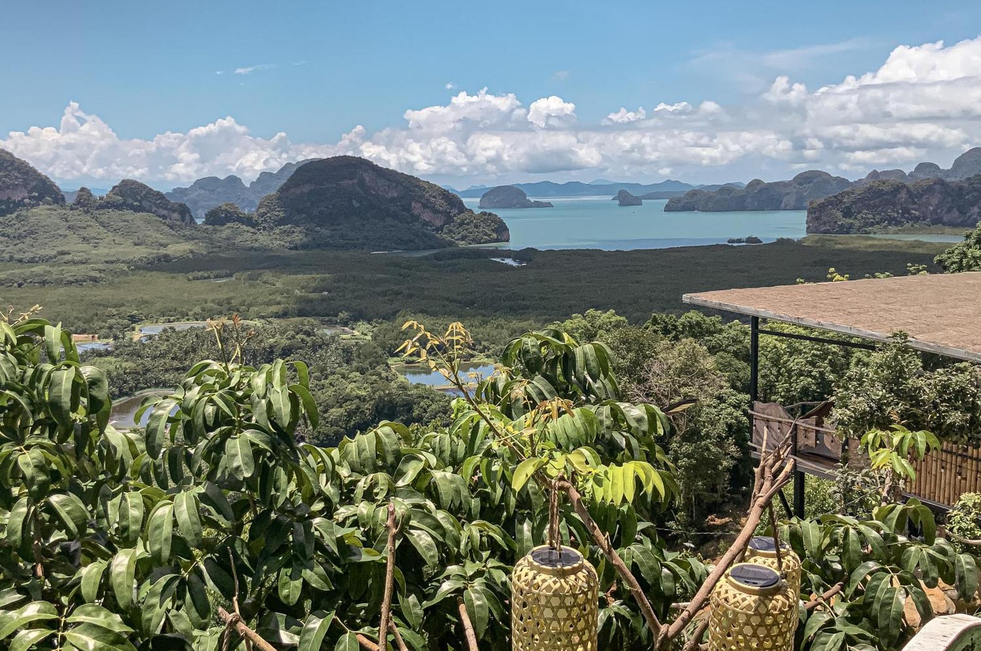 Samet Nangshe Goodview Hotel Takua Thung Exterior photo